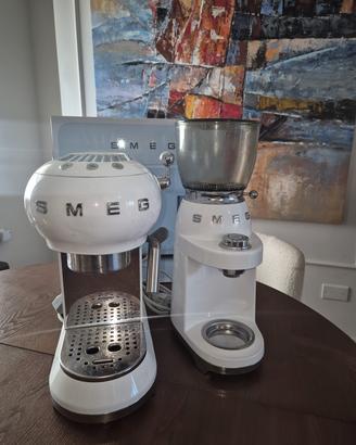 Combo macchina caffè smeg + macinacaffè smeg