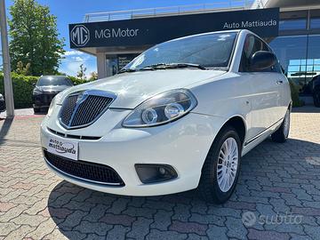 Lancia Ypsilon 1.2 8v Argento 69cv