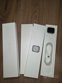 Apple Watch Series 8 45mm in garanzia