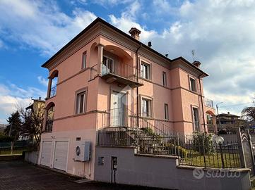 PORZIONE DI BIFAMILIARE A SANTA MARIA DELLA VERSA