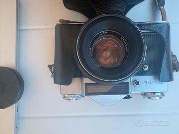 Macchina fotografica zenit E manuale