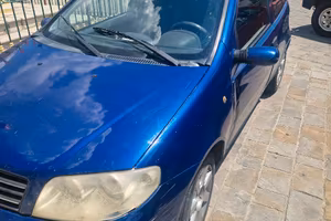 fiat punto 