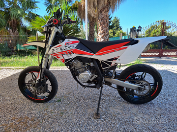Beta RR 125 4T Motard LC
