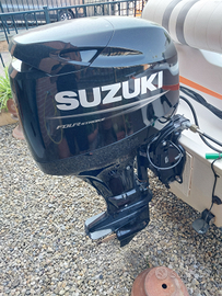 Barca motore e carrello