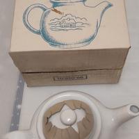 teiera in ceramica bianca Mulino Bianco