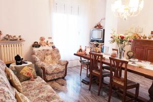 Appartamento con 4 camere, Selci, SL/567