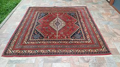 Tappeto Persiano Annodato a Mano