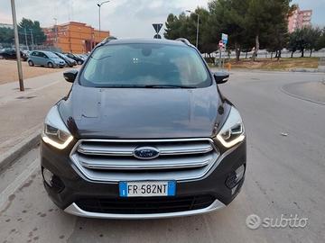 FORD Kuga 1.5 TDCI 120CV RETR0 PELL SUPER PREZZO!!