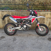 Motard Fantic XMF Performance 125 cc