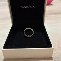 Anello Pandora Margherita