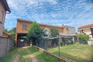 LABORATORIO A BUSTO ARSIZIO