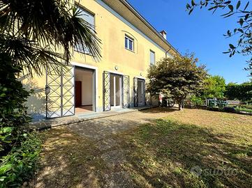 3 LOCALI A CASATENOVO