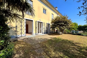 3 LOCALI A CASATENOVO