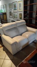 Divani in pelle bianco