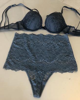 Intimo Victoria’s Secret donna 2/3