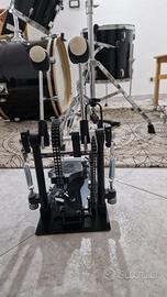 Doppio pedale per batteria