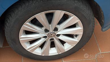 Cerchini con gomme invernali