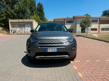 Land rover discovery 7 posti