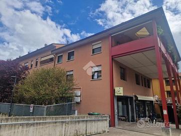 NEGOZIO A SASSO MARCONI