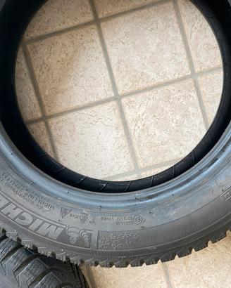 Pneumatici 2 185/60/15