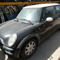 Ricambi usati per MINI COOPER RC31 1.6 2003