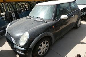 Ricambi usati per MINI COOPER RC31 1.6 2003
