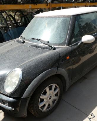 Ricambi usati per MINI COOPER RC31 1.6 2003