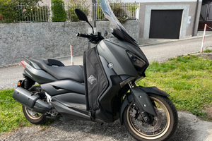 X max 300