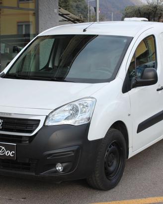 Peugeot Partner L1 BlueHDi 100CV Allestimento tras