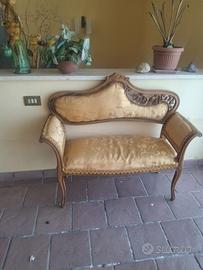 Divano antico