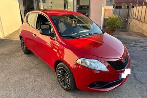 LANCIA Ypsilon 1.2 69 CV 5p.GPL Ecochic Silver