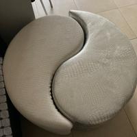 Puffo poggiapiedi e contenitore