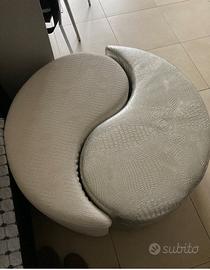 Puffo poggiapiedi e contenitore