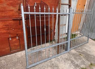 Cancello a due ante