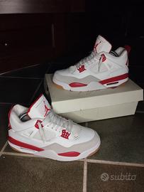 Jordan 4 SB Varsity Red