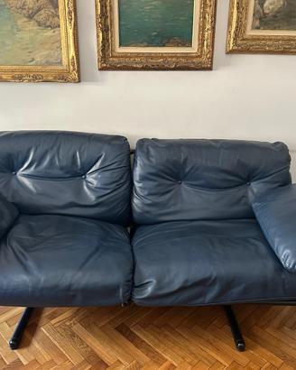 N.2 divani frau in pelle blu