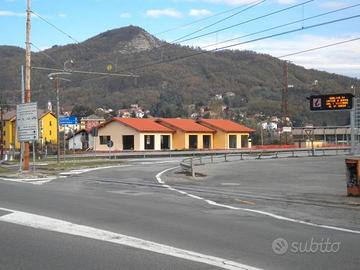 Casella (Ge) locale commerciale, magazzino, box