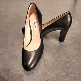 Décolleté Clarks nere