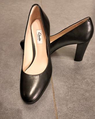 Décolleté Clarks nere