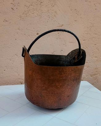 pentola in rame vintage