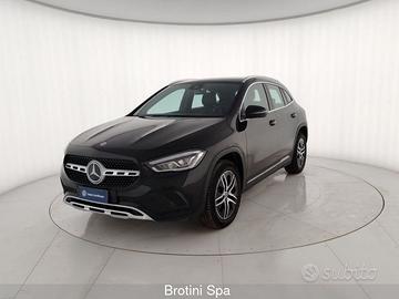 Mercedes-Benz GLA 180 d Automatic Sport