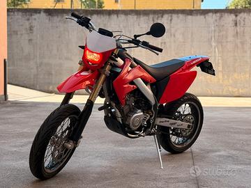 HM CRM F125X (4 tempi)