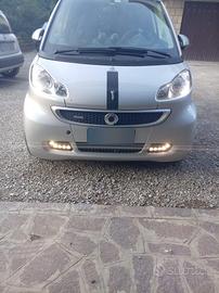smart fortwo benzina cabrio mhd