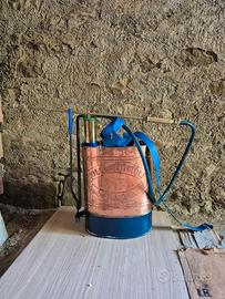 Antica Pompa in rame irroratrice!