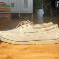 Mocassino da barca in camoscio Zara