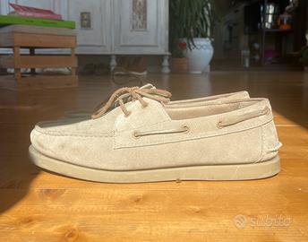 Mocassino da barca in camoscio Zara