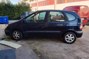 Renault Megane Mégane Scénic 2.0 cat RT