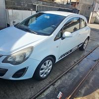 Opel Corsa 1.2 85CV 3 porte GPL-TECH b-color