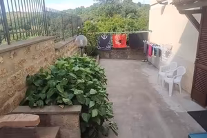 Ribassato ristrutturato completamente
