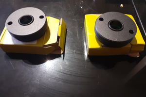 2 pcs power trim mercury leggi